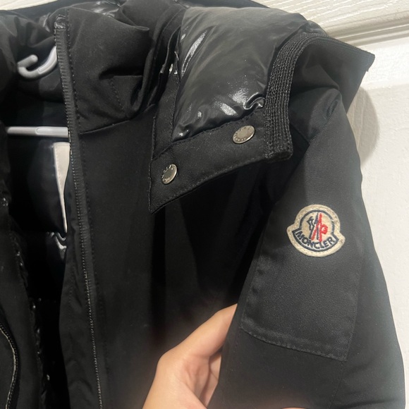Moncler Black jacket - Picture 3 of 7